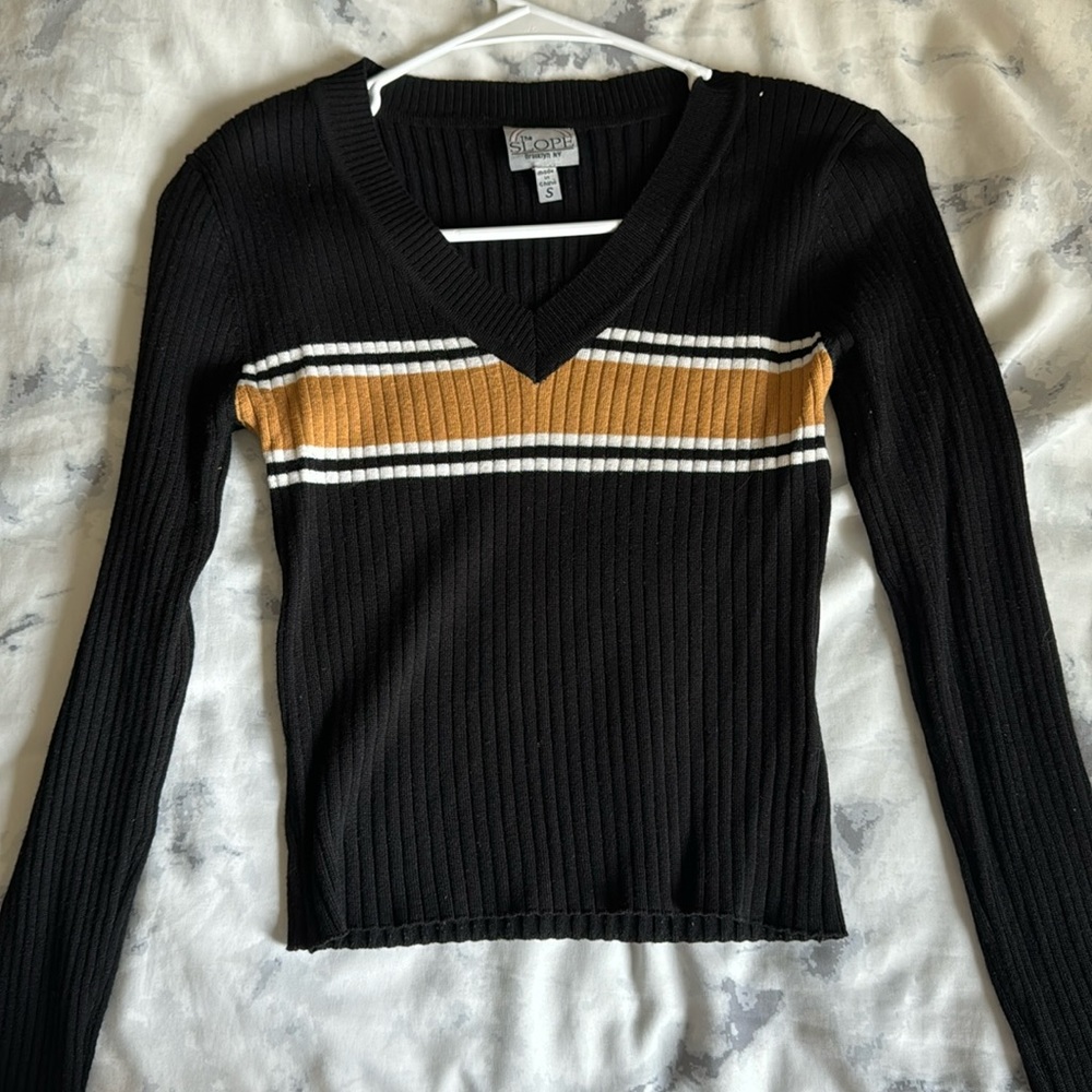 Black long sleeve with crew neck